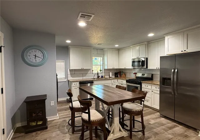 Photo 4 of Single family home for sale at 1101 W Walnut St, Stilwell, OK 74960 | MLS# 1361495 | Listing updated on 2026-09-29