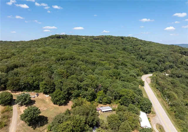 Photo 3 of Sale Pending at 17921 N Highway 71, Mountainburg, AR 72946 | MLS# 1361502 | Listing updated on 2026-10-01