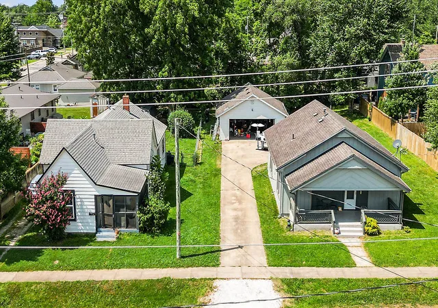 Photo 3 of Single family home for sale at 304 NW & 306 3rd St, Bentonville, AR 72712 | MLS# 1360831 | Listing updated on 2026-09-14
