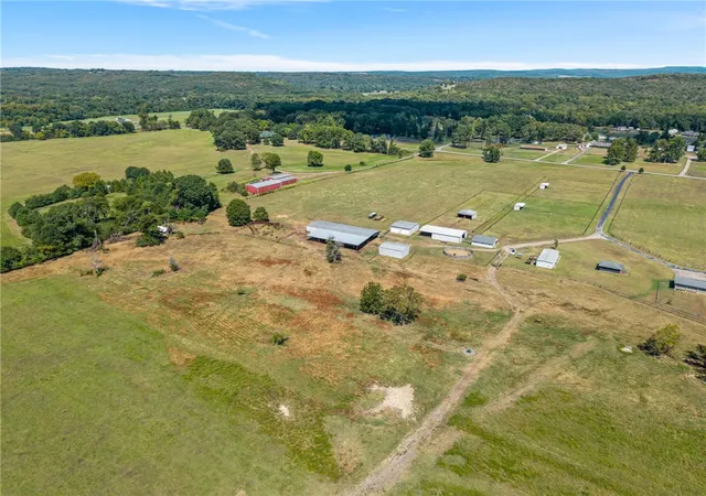 Photo 4 of House for sale at Tbd W Collum Ln, Alma, AR 72921 | MLS# 1361513 | Listing updated on 2026-10-06