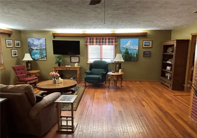 Photo 4 of Single family home for sale at 237 Meadowlark Dr, Harrison, AR 72601 | MLS# 1361588 | Listing updated on 2026-09-10