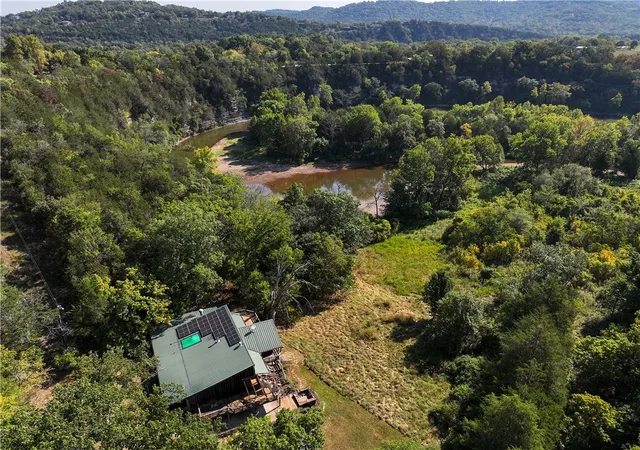 Photo 3 of Single family home for sale at 1221 Highway 187, Eureka Springs, AR 72631 | MLS# 1361039 | Listing updated on 2026-09-13