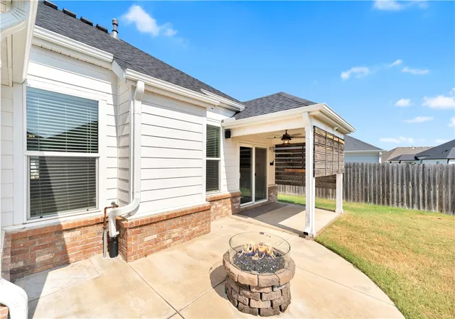Photo 4 of Single family home for sale at 3761 Rockdale St, Springdale, AR 72764 | MLS# 1360976 | Listing updated on 2026-09-13