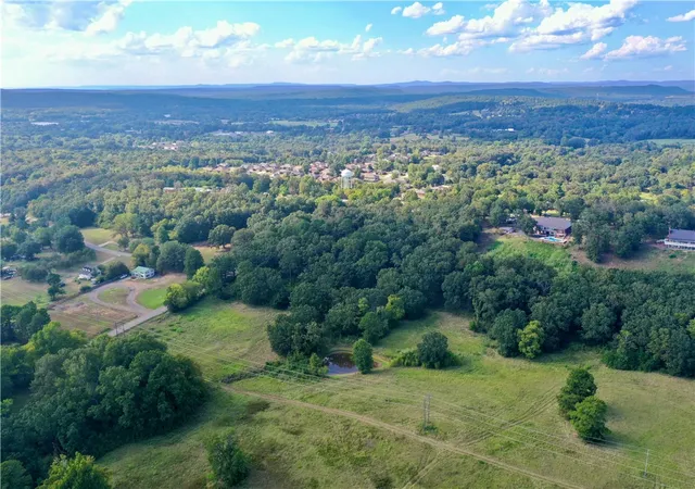 Photo 1 of Land for sale at 000 Sparksford Dr, Russellville, AR 72802 | MLS# 1361489 | Listing updated on 2026-09-10