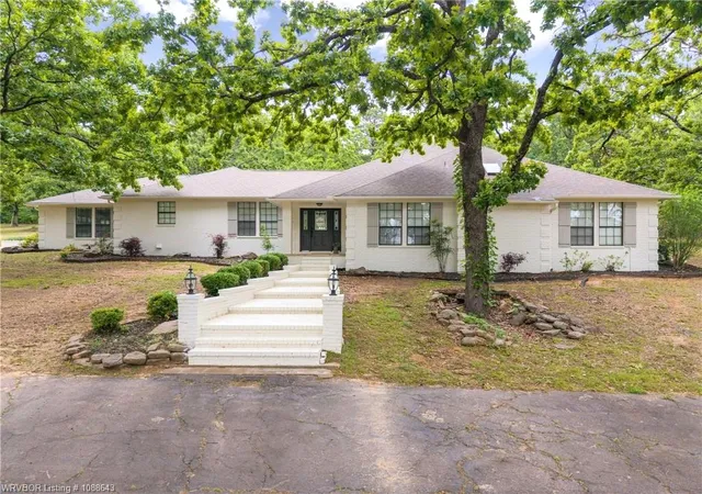 Photo 1 of Single family home for sale at 2904 Cedar Valley Dr, Greenwood, AR 72936 | MLS# 1359386 | Listing updated on 2026-09-22
