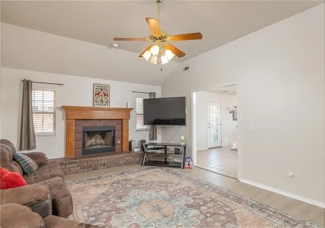 Photo 3 of Single family home for sale at 110 Cypress St, Centerton, AR 72719 | MLS# 1361624 | Listing updated on 2026-09-17