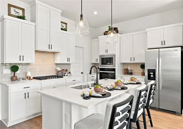 Photo 3 of Sale Pending at 4736 W Succulent St, Fayetteville, AR 72704 | MLS# 1361718 | Listing updated on 2026-09-11