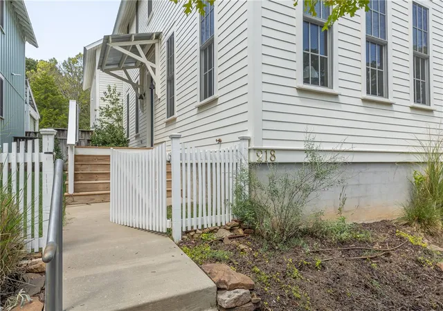 Photo 3 of Single family home for sale at 218 E & 216 S, Fayetteville, AR 72701 | MLS# 1361682 | Listing updated on 2026-09-11
