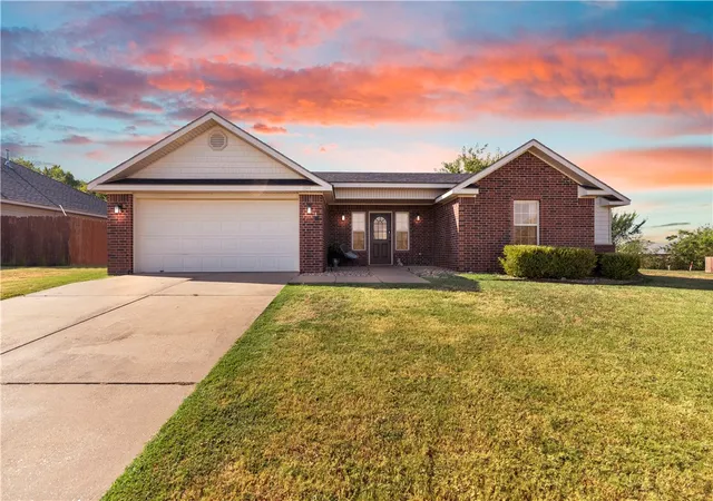 Photo 1 of Single family home for sale at 1141 Morgan Haley Ln, Springdale, AR 72764 | MLS# 1361739 | Listing updated on 2026-10-03