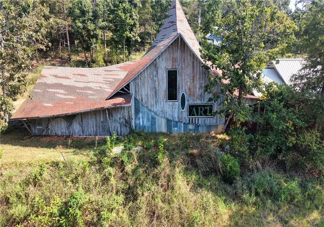 Photo 4 of House for sale at 2427, 2457 Highway 23, Eureka Springs, AR 72631 | MLS# 1361540 | Listing updated on 2026-09-11