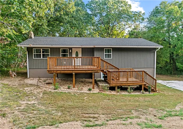 Single family home for sale at 140 W Cardinal Ln, Diamond City, AR 72644 | MLS# 1361429