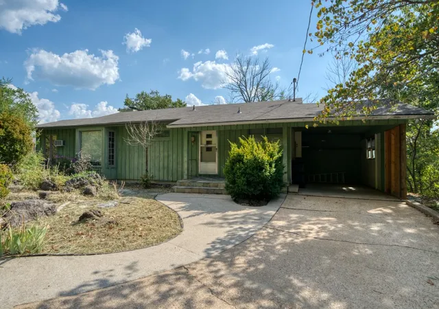 Photo 2 of Single family home for sale at 1357 Highland Park Dr, Eureka Springs, AR 72631 | MLS# 1361706 | Listing updated on 2026-09-11
