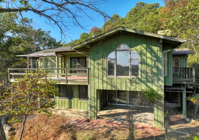 Photo 3 of Single family home for sale at 1357 Highland Park Dr, Eureka Springs, AR 72631 | MLS# 1361706 | Listing updated on 2026-09-11