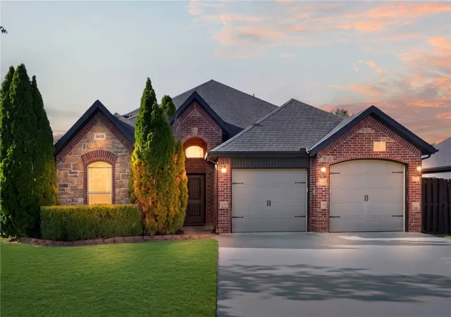 Photo 1 of Single family home for sale at 5608 W Murfield Dr, Rogers, AR 72758 | MLS# 1361724 | Listing updated on 2026-10-21