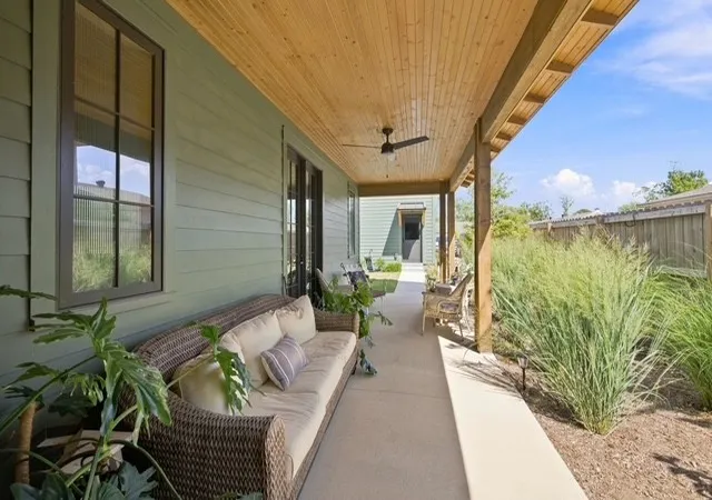 Photo 4 of Single family home for sale at 1016 NW A St, Bentonville, AR 72712 | MLS# 1361673 | Listing updated on 2026-09-14