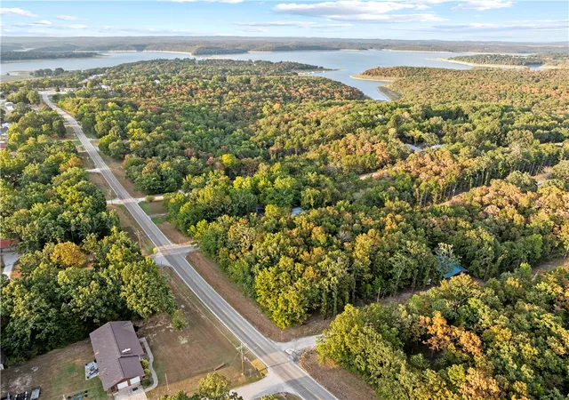 Photo 2 of Land for sale at 000 W Lynnwood Dr, Lead Hill, AR 72644 | MLS# 1361805 | Listing updated on 2026-09-11
