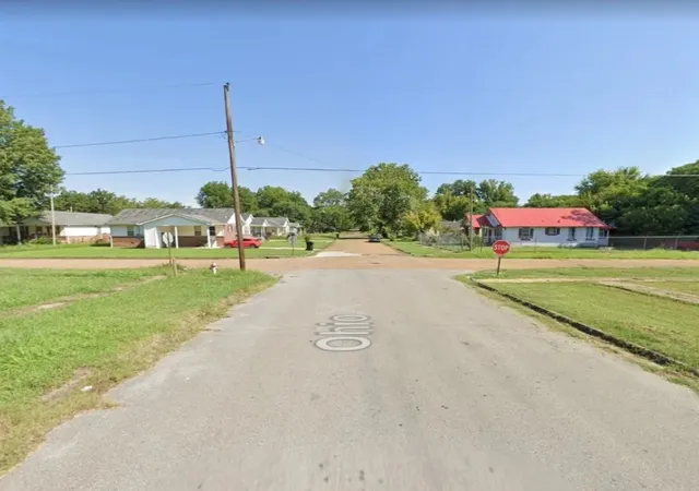 Photo 3 of Land for sale at 827 Ohio St, Helena, AR 72342 | MLS# 1361827 | Listing updated on 2026-09-11