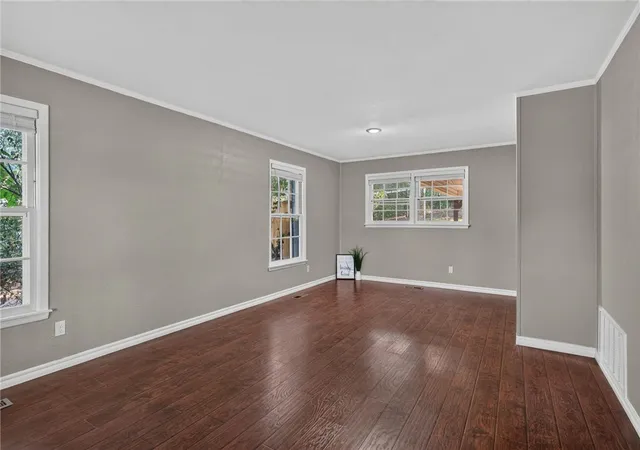 Photo 3 of Single family home for sale at 1 Old Greenwood Ln, Fort Smith, AR 72903 | MLS# 1361710 | Listing updated on 2026-09-12