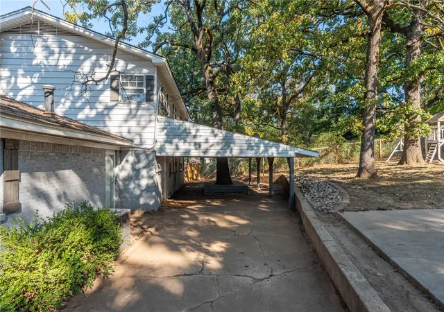 Photo 50 of Single family home for sale at 1 Old Greenwood Ln, Fort Smith, AR 72903 | MLS# 1361710 | Listing updated on 2026-09-12