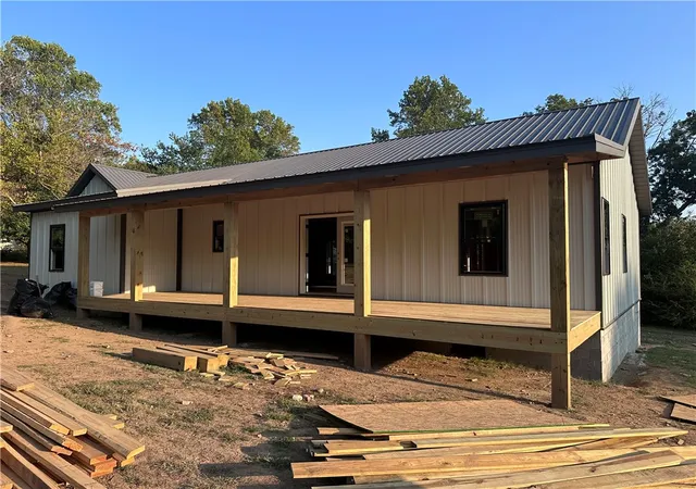 Photo 3 of Single family home for sale at 1271 Park Ave, Harrison, AR 72601 | MLS# 1361639 | Listing updated on 2026-09-12