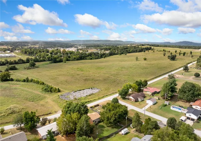 Photo 3 of Land for sale at 806 Gipson Rd, Harrison, AR 72601 | MLS# 1361883 | Listing updated on 2026-10-01