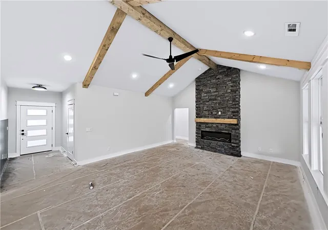 Photo 4 of Single family home for sale at 47 Westmorland Dr, Bella Vista, AR 72714 | MLS# 1360245 | Listing updated on 2026-10-17