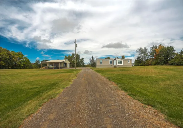 Photo 1 of Manufactured home for sale at 112 Homer Roach Ln, Russellville, AR 72802 | MLS# 1361884 | Listing updated on 2026-09-12