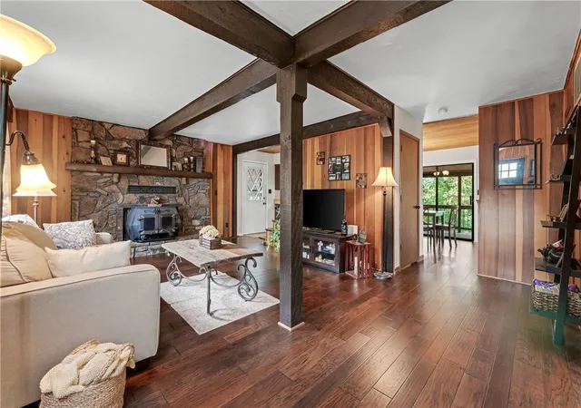 Photo 3 of Single family home for sale at 303 Ridge Rd, Eureka Springs, AR 72631 | MLS# 1361403 | Listing updated on 2026-09-11
