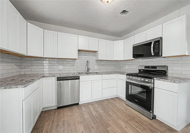 Photo 4 of Single family home for sale at 2505 Toni Ave, Springdale, AR 72762 | MLS# 1360361 | Listing updated on 2026-09-12