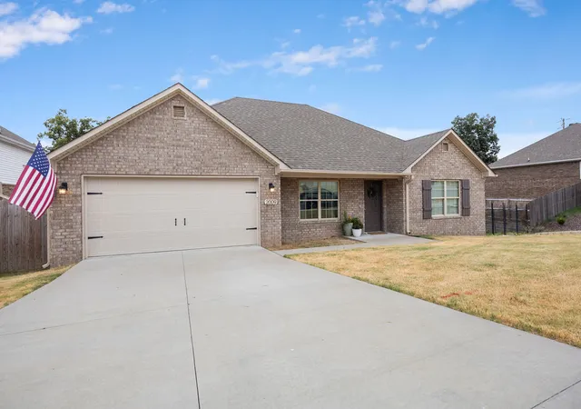Single family home for sale at 2009 Misti Woods St, Gentry, AR 72734 | MLS# 1361915
