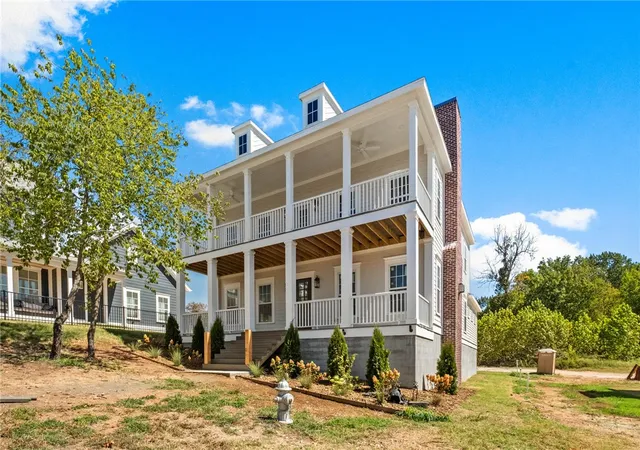 Photo 2 of Single family home for sale at 5438 Hackett St, Springdale, AR 72762 | MLS# 1361912 | Listing updated on 2026-09-12