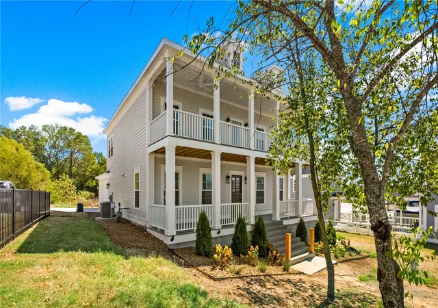 Photo 3 of Single family home for sale at 5438 Hackett St, Springdale, AR 72762 | MLS# 1361912 | Listing updated on 2026-09-12