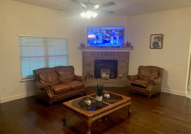Photo 1 of Sale Pending at 214 Hunt, Pea Ridge, AR 72751 | MLS# 1361927 | Listing updated on 2026-09-12