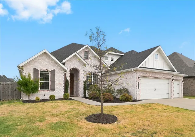 Photo 2 of Single family home for sale at 1320 Eureka Rd, Centerton, AR 72719 | MLS# 1361913 | Listing updated on 2026-09-19