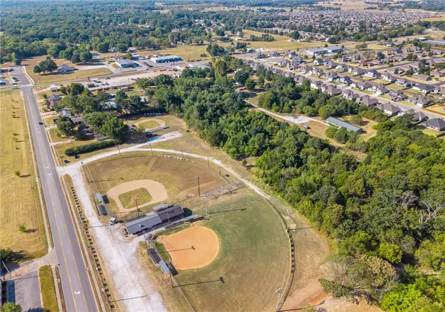 Photo 4 of Land for sale at 309 Weston St, Pea Ridge, AR 72751 | MLS# 1361955 | Listing updated on 2026-09-14