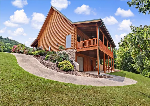 Photo 4 of Single family home for sale at 167 Bella Vista Rd, Berryville, AR 72616 | MLS# 1361958 | Listing updated on 2026-09-14
