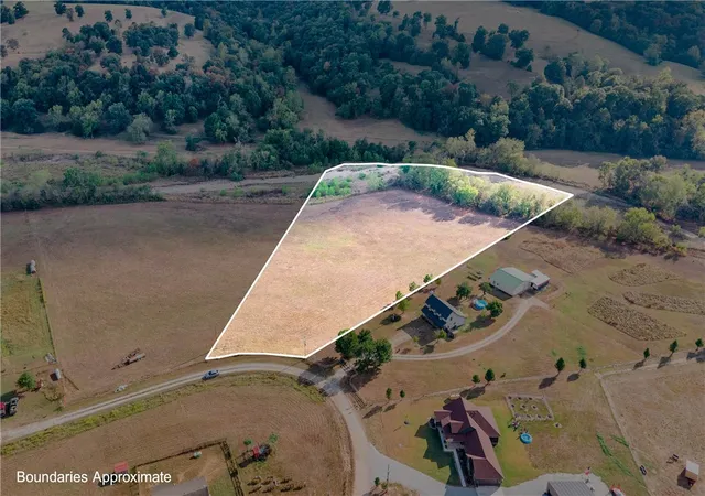 Photo 3 of Land for sale at Lot 5 Madison 6177, Huntsville, AR 72740 | MLS# 1361727 | Listing updated on 2026-09-14