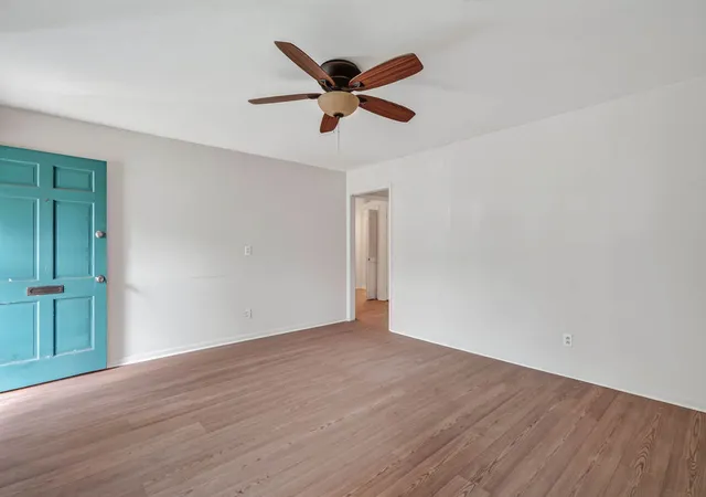 Photo 4 of Single family home for sale at 2015 S Q St, Fort Smith, AR 72901 | MLS# 1362005 | Listing updated on 2026-09-14