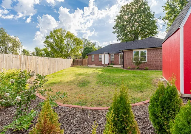 Photo 2 of Sale Pending at 2011 W Sumac St, Rogers, AR 72758 | MLS# 1360420 | Listing updated on 2026-09-19