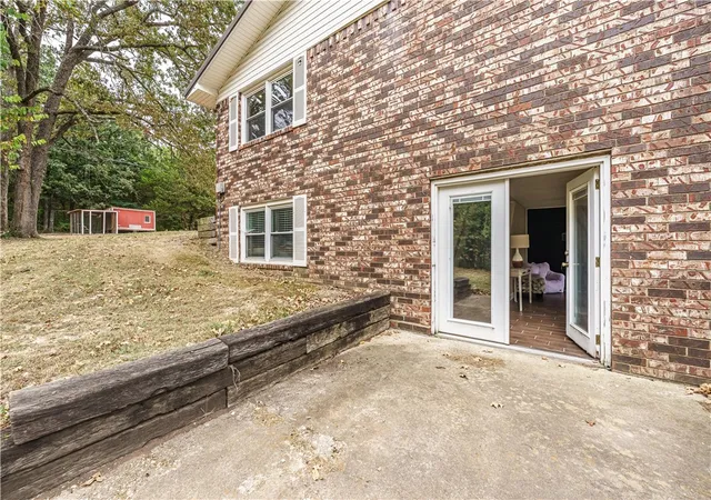 Photo 3 of Single family home for sale at 211 Northside Dr, Berryville, AR 72616 | MLS# 1361991 | Listing updated on 2026-09-16