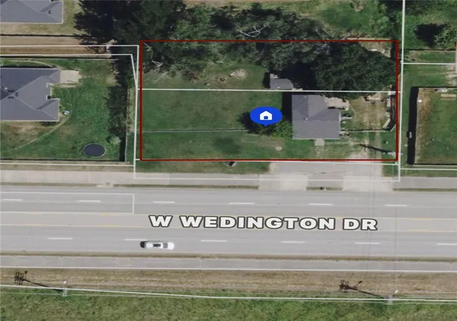 Photo 2 of Single family home for sale at 5780 W Wedington Dr, Fayetteville, AR 72704 | MLS# 1362089 | Listing updated on 2026-09-18