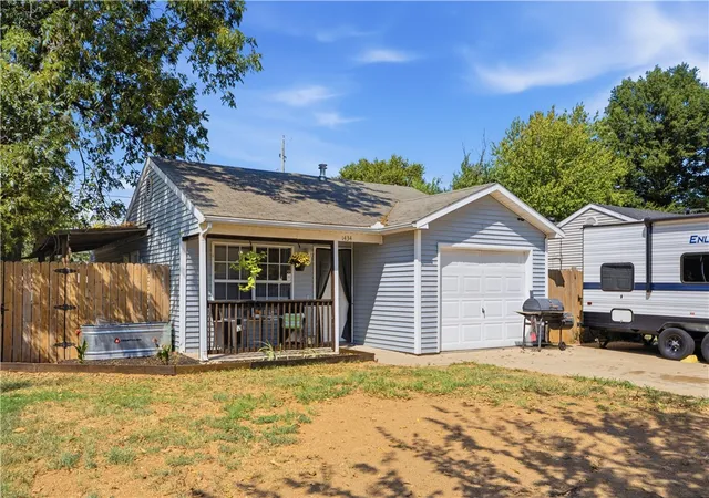 Photo 3 of Sale Pending at 1434 S B St, Rogers, AR 72756 | MLS# 1361811 | Listing updated on 2026-09-26