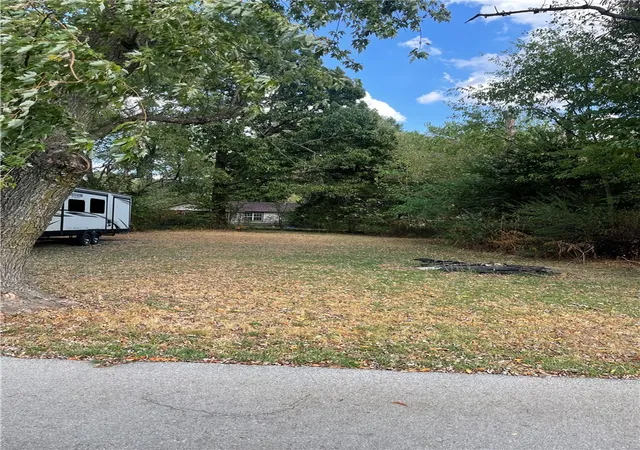 Photo 3 of Sale Pending at Tbd S Carter St, Lincoln, AR 72744 | MLS# 1362093 | Listing updated on 2026-09-25
