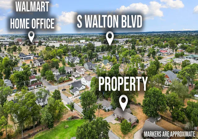 Photo 2 of Sale Pending at 207 Nw F St, Bentonville, AR 72712 | MLS# 1361782 | Listing updated on 2026-10-19