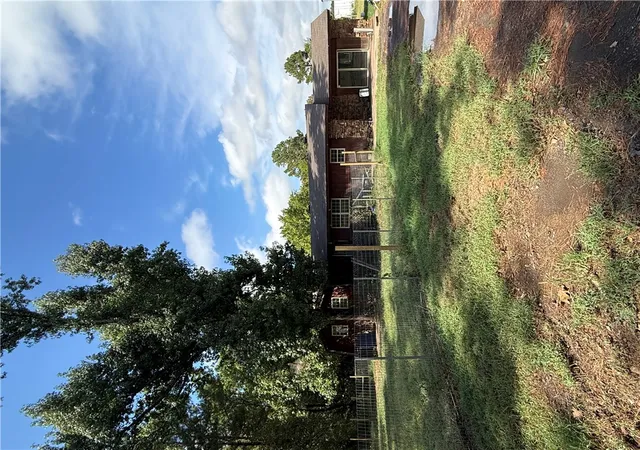 Single family home for sale at 19717 State Hwy 154, Dardanelle, AR 72834 | MLS# 1362187