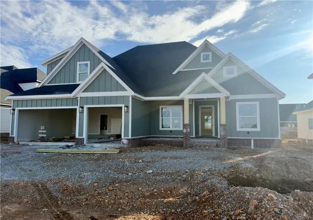 Single family home for sale at 6603 S 60th Street, Rogers, AR 72758 | MLS# 1362524