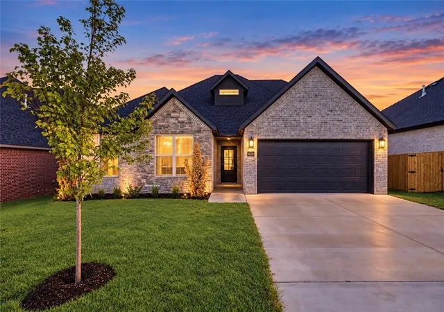 Photo 3 of Single family home for sale at 6606 Sw Orange Ave, Bentonville, AR 72713 | MLS# 1362730 | Listing updated on 2026-10-18
