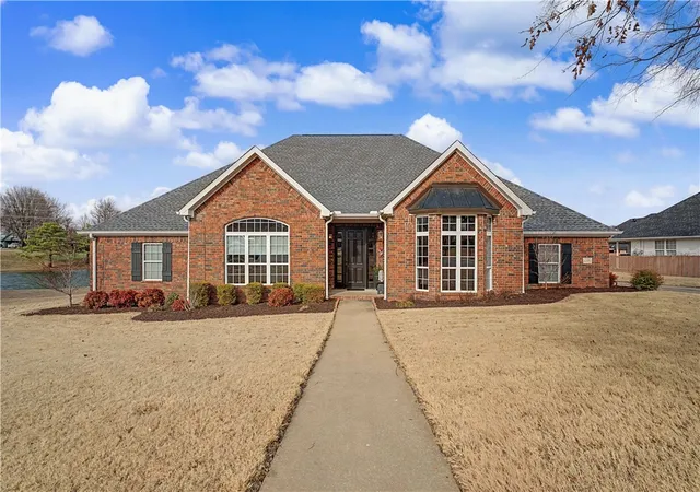 Single family home for sale at 6398 Wrens Nest Cvs, Springdale, AR 72762 | MLS# 1362250