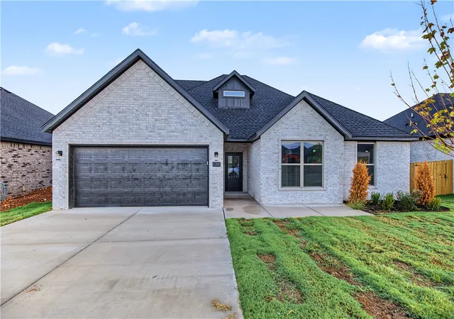 Photo 1 of Single family home for sale at 6700 High Meadow Blvd, Bentonville, AR 72713 | MLS# 1362868 | Listing updated on 2026-10-19