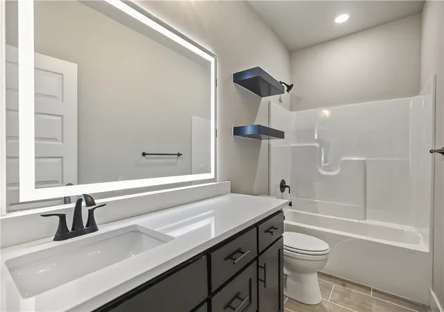 Photo 3 of Single family home for sale at 6700 High Meadow Blvd, Bentonville, AR 72713 | MLS# 1362868 | Listing updated on 2026-10-19